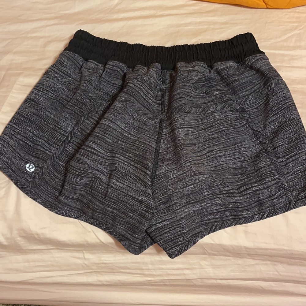 Lululemon Tracker Short 4”